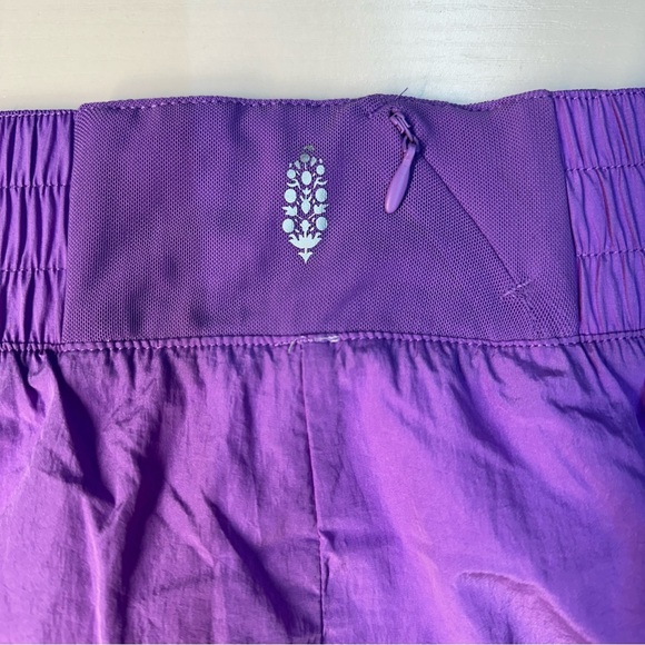 Free People Movement Shorts Womens Large Purple Athletic Nylon Pull On Stripe - Picture 3 of 9